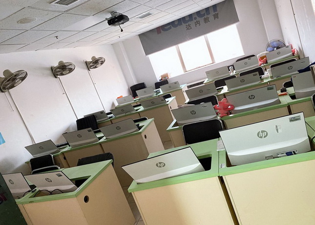 石家庄web前端培训机构推荐一览，这些机构不容