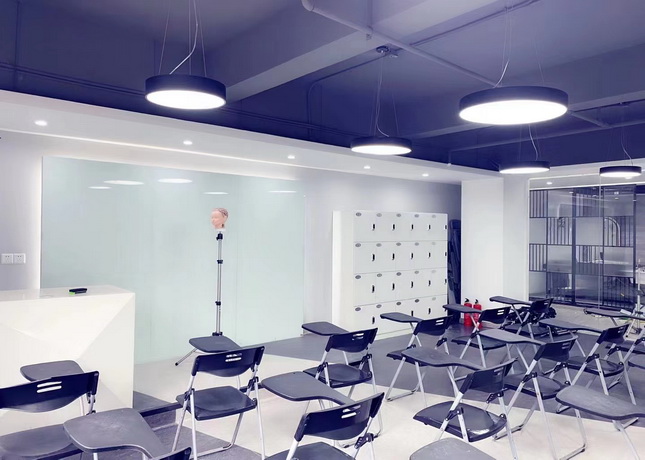 【扒一扒】上海发型师培训机构推荐一览，欢迎