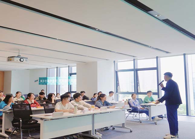 合肥蜀山西园考研培训班