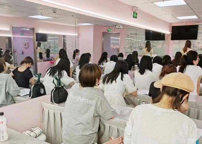 【揭秘】上海皮肤管理培训机构排名一览，请不